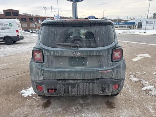 2015 Jeep Renegade Trailhawk