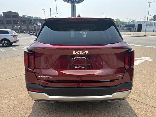 2025 Kia Sorento S