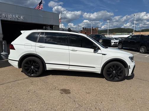 2021 Volkswagen Tiguan 2.0T SE 4MOTION