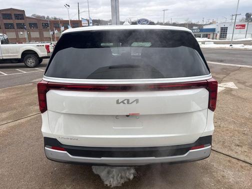 2026 Kia Carnival LXS