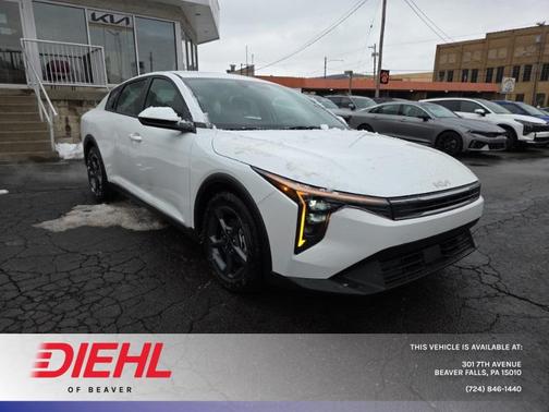 2026 Kia K4 LXS