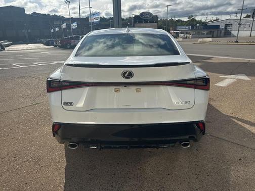 2022 Lexus IS 350 Base