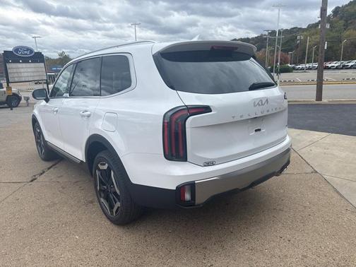 2025 Kia Telluride EX