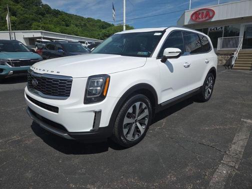 Glacial White Pearl 2021 Kia Telluride EX