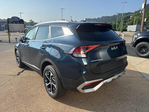 2025 Kia Sportage Hybrid EX