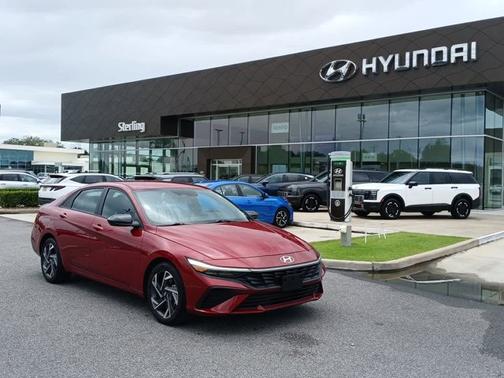 Red 2025 Hyundai ELANTRA SEL Sport