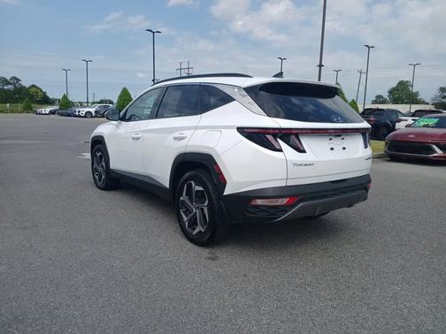 White 2024 Hyundai TUCSON Hybrid Limited
