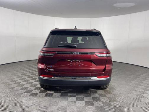 2022 Jeep Grand Cherokee 4xe Base