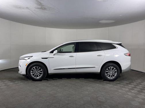 2023 Buick Enclave Essence AWD