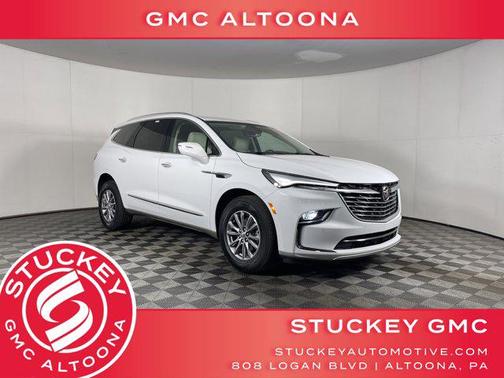 2023 Buick Enclave Essence AWD