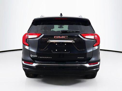 2022 GMC Terrain Denali