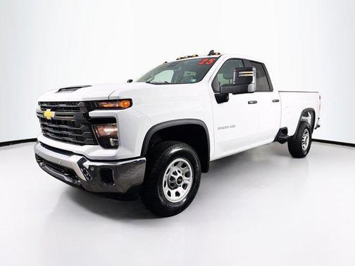 2025 Chevrolet Silverado 3500 WT