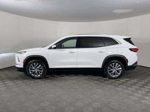 2025 Buick Enclave Preferred FWD