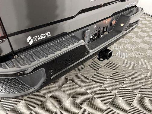 2023 GMC Sierra 3500 Denali