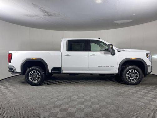 2026 GMC Sierra 2500 SLE