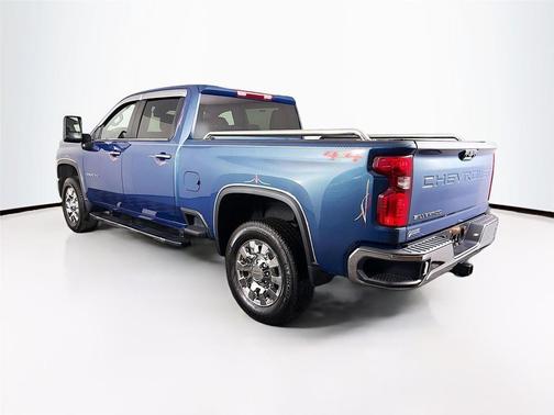 Lakeshore Blue Metallic 2024 Chevrolet Silverado 3500 LT