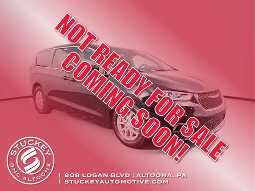 Diamond Black Crystal Pearlcoat 2025 Chrysler Pacifica L
