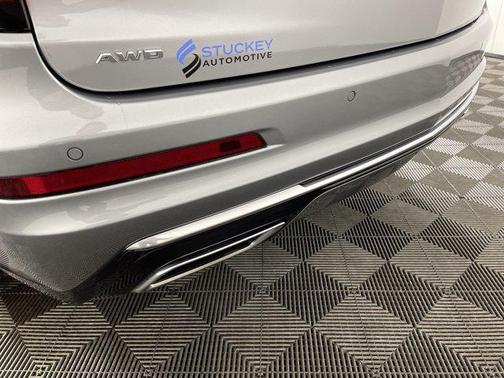 2025 Cadillac XT6 Premium Luxury AWD