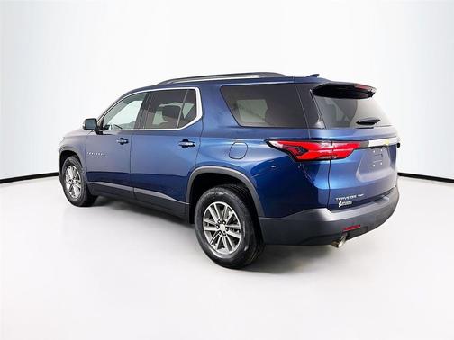 Northsky Blue Metallic 2023 Chevrolet Traverse LT Leather