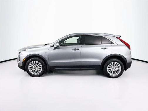 2024 Cadillac XT4 Luxury