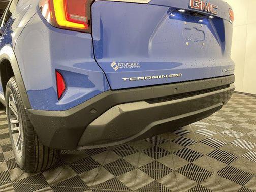 2026 GMC Terrain AWD Elevation