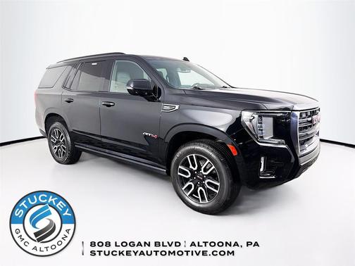 Onyx Black 2022 GMC Yukon 4WD AT4