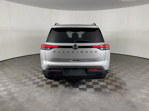 2022 Nissan Pathfinder SV 4WD