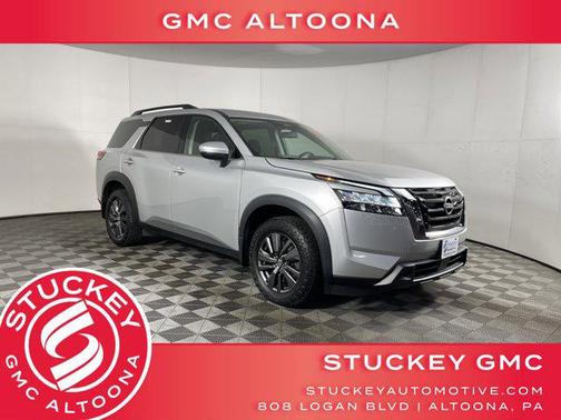 2022 Nissan Pathfinder SV 4WD