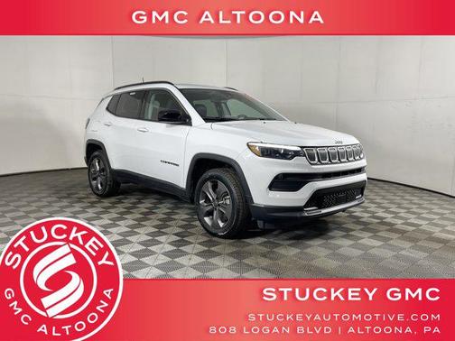 2022 Jeep Compass Latitude Lux