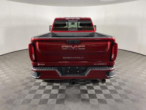 2021 GMC Sierra 2500 Denali