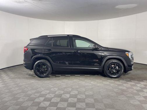 2022 GMC Terrain AWD AT4