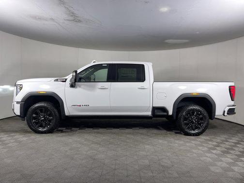 2026 GMC Sierra 2500 AT4