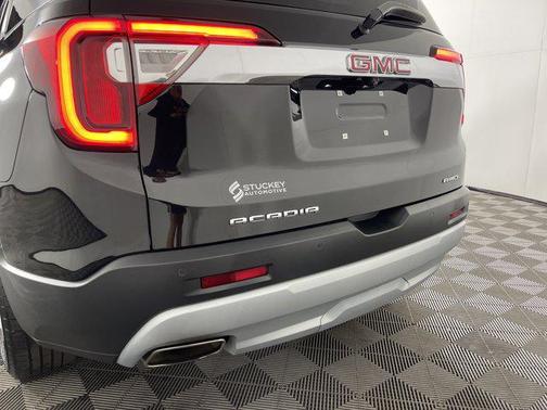 2022 GMC Acadia AWD SLT