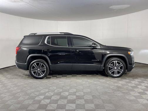 2022 GMC Acadia AWD SLT