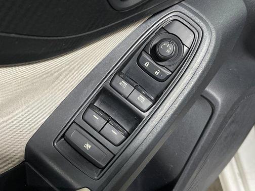 2018 Subaru Impreza 2.0i Premium