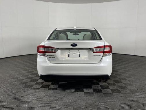 2018 Subaru Impreza 2.0i Premium