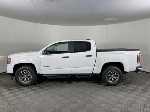 2022 GMC Canyon AT4