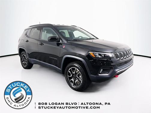 2025 Jeep Compass Trailhawk
