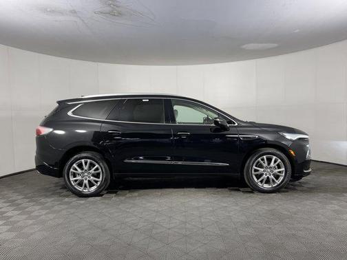 2023 Buick Enclave Premium AWD