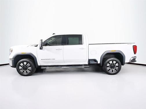 Summit White 2025 GMC Sierra 2500 SLE