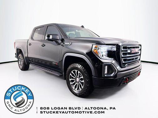 2022 GMC Sierra 1500 AT4