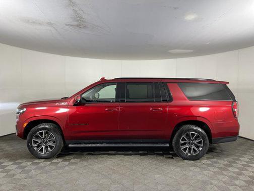 2021 Chevrolet Suburban 4WD Z71