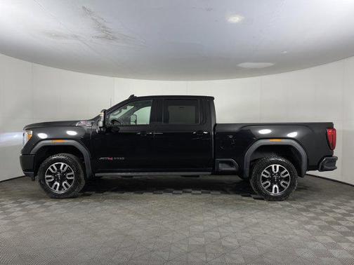 2022 GMC Sierra 2500 AT4