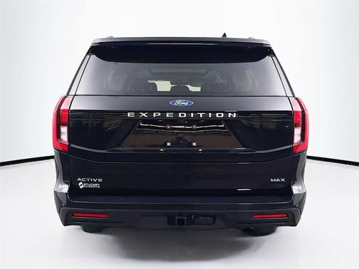 2025 Ford Expedition Max Active 4x4