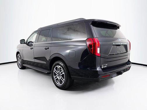 2025 Ford Expedition Max Active 4x4