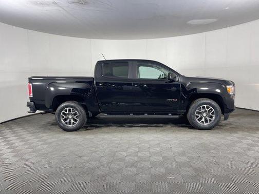 2022 GMC Canyon AT4