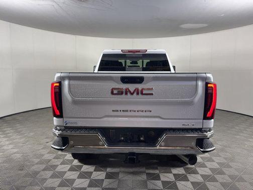 2026 GMC Sierra 2500 SLT