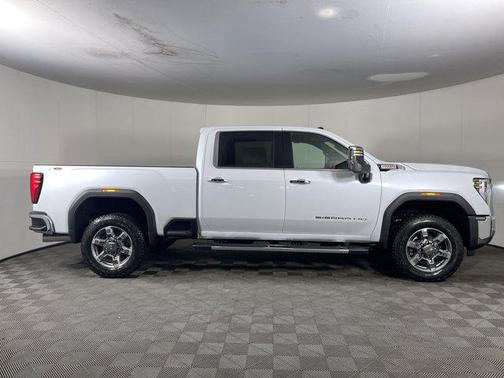 2026 GMC Sierra 2500 SLT