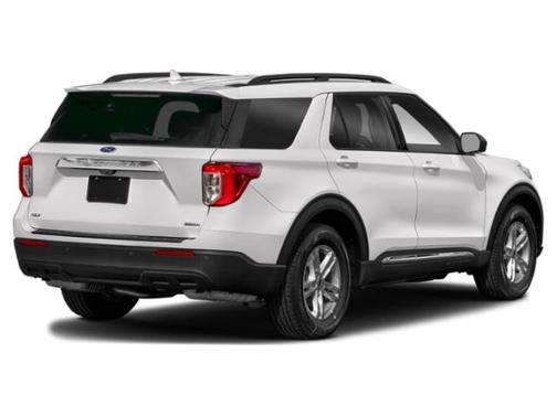 Star White Metallic Tri-Coat 2022 Ford Explorer XLT