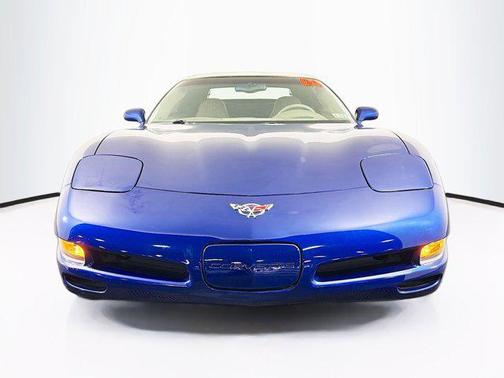 2004 Chevrolet Corvette Base